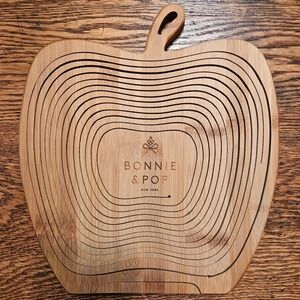 Bonnie & Pop Apple Shaped Collapsible Bamboo Fruit Basket Wood Trivet Bowl